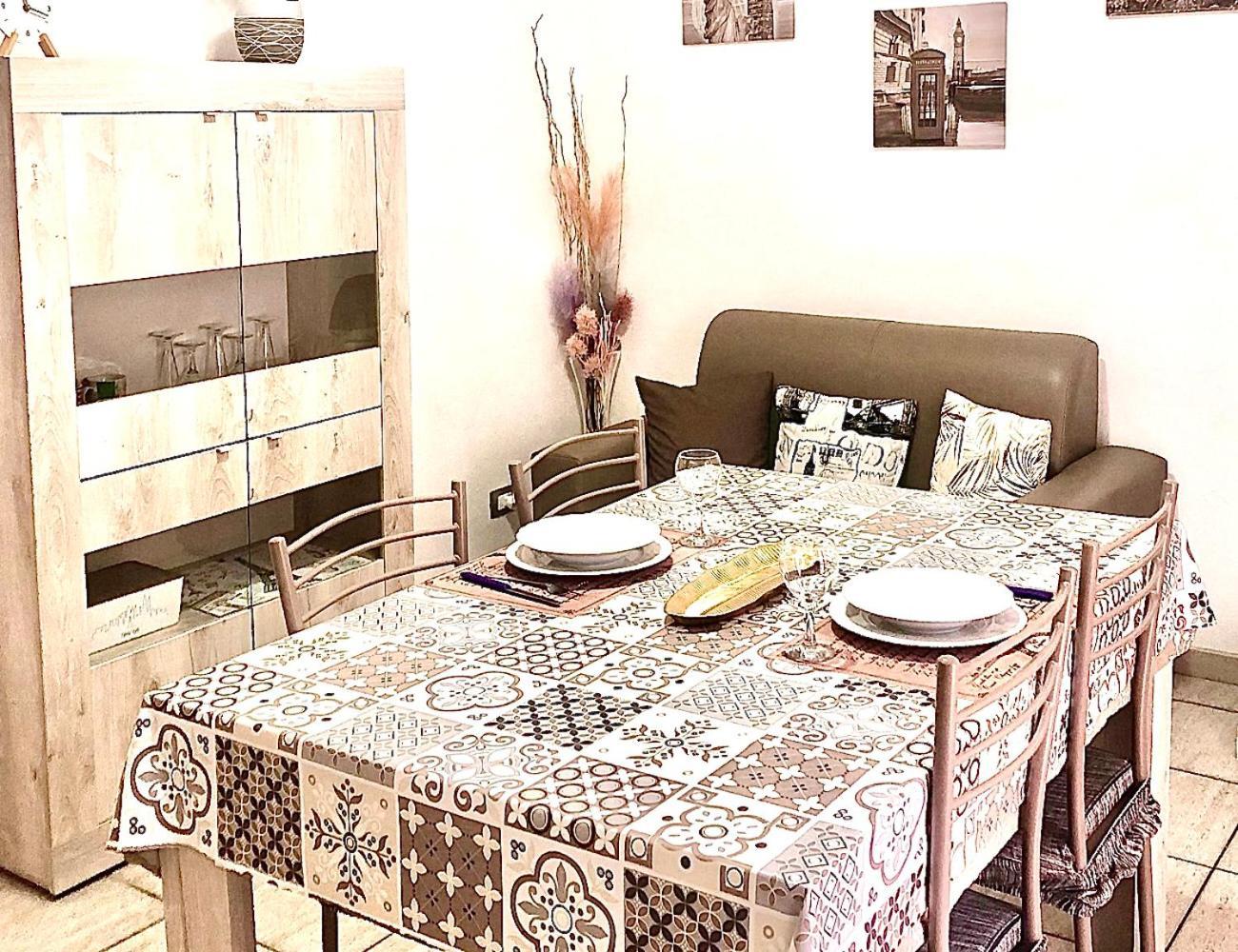 La Maison De Famille Appartamento Indipendente Con Cucina E Lavatrice Olbia Exterior foto